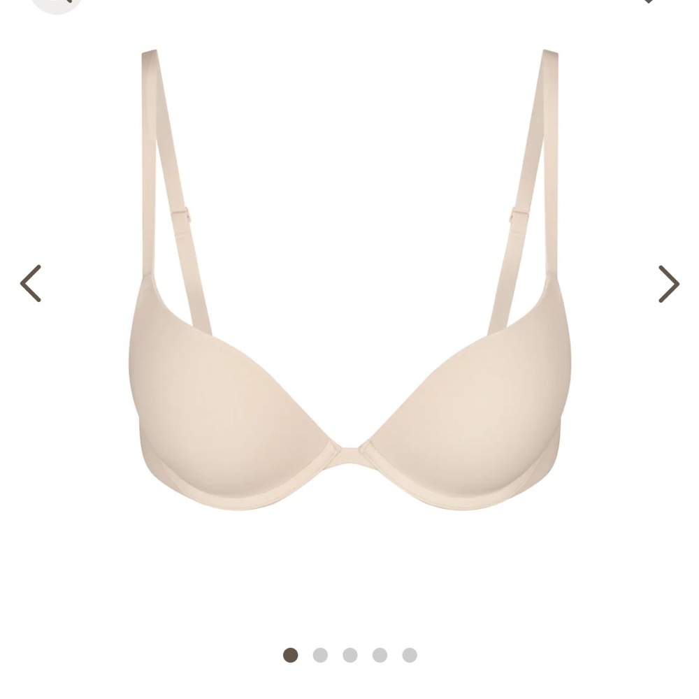Skims NWOT fits everybody super push up bra